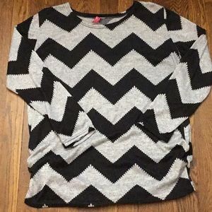 Chevron Top